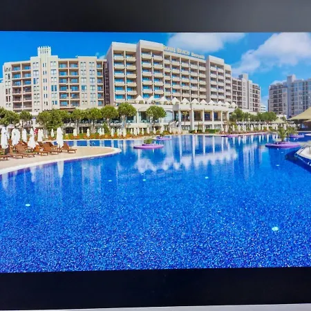 Bacelo Royal Beach شقة *